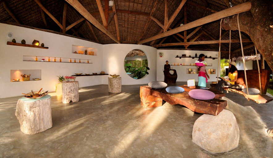 Public Area 2, Princesse Bora Lodge & Spa, Analanjirofo