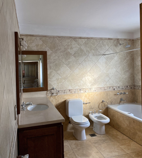 Bathroom 3, Estancia Grande, Coronel Pringles