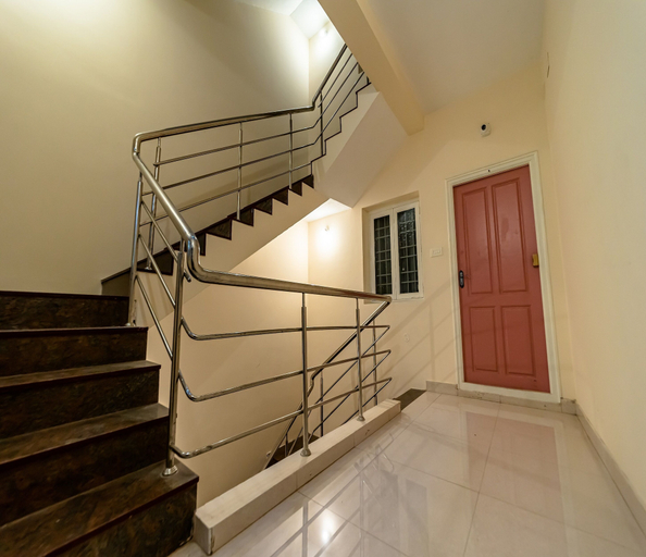 Others 5, Yestenfro, Puducherry