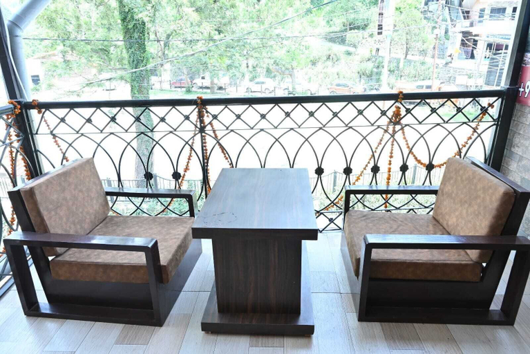 Others 5, Akansha The Lake View, Nainital