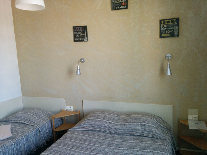 Bedroom 3, Hôtel Araur, Hérault