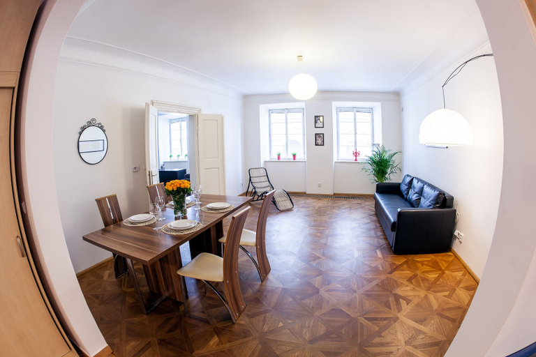 Others 4, St. Nicholas Church view apartment, Praha 1