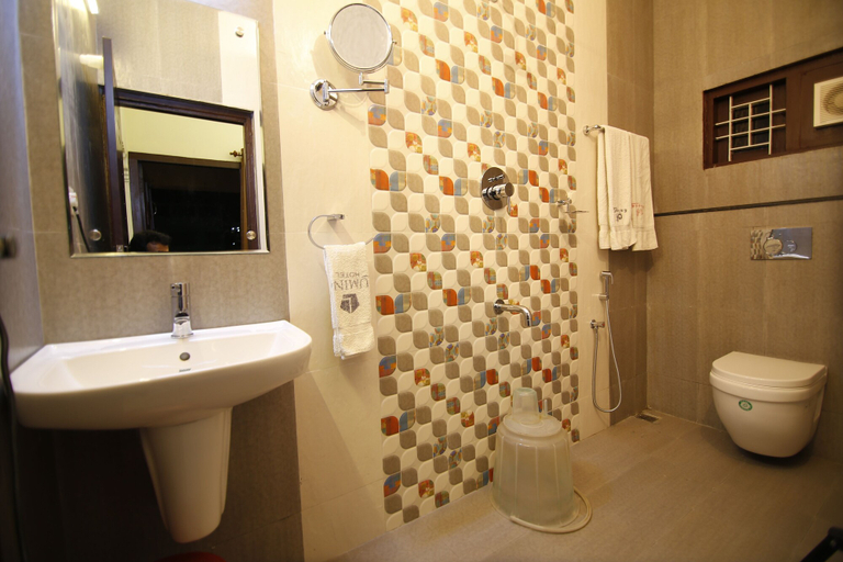 Bathroom 3, Lumino Highrange, Idukki