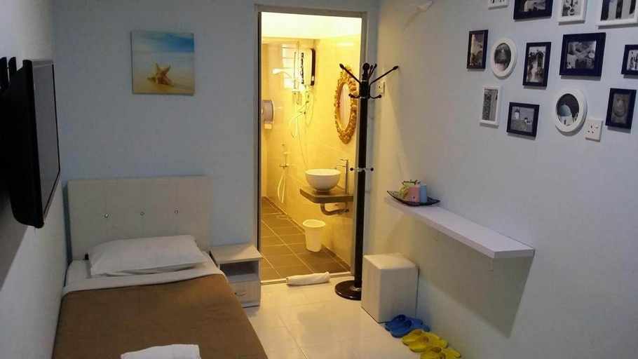 Bathroom, Fantasy Hotel, Malacca City