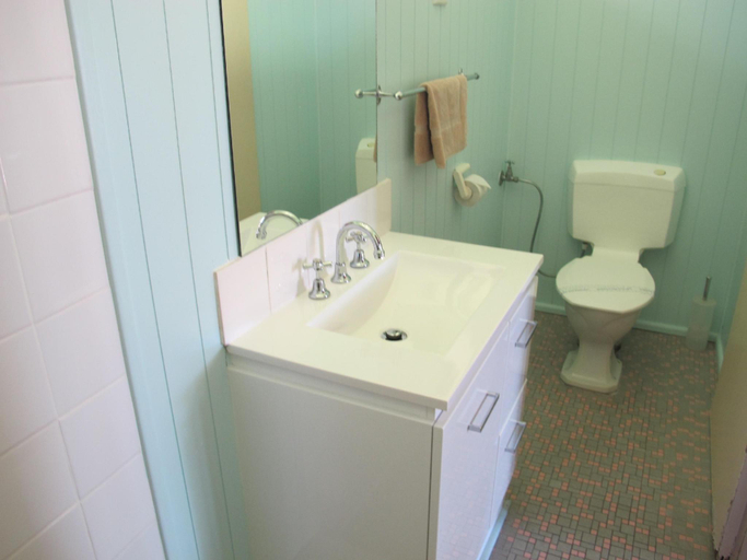 Bathroom, Merimbula Gardens Motel, Bega Valley