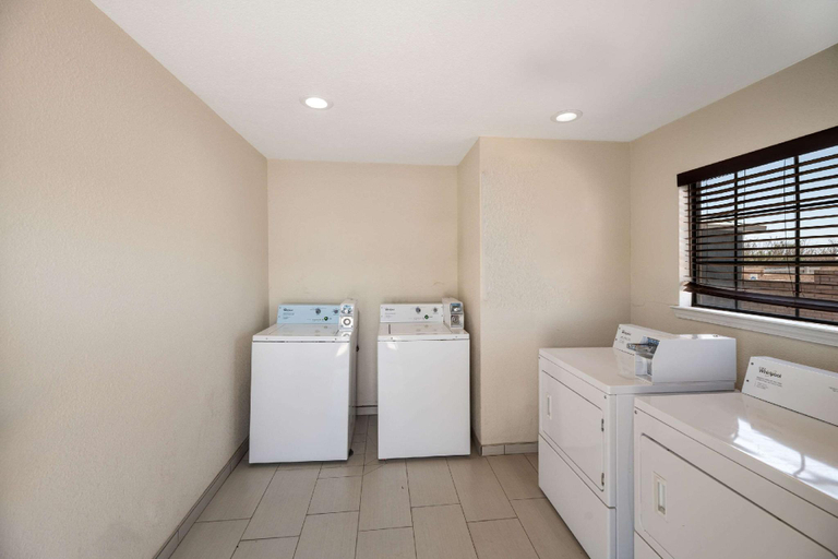 Bathroom 4, Quality Inn Fort Stockton Area, Pecos