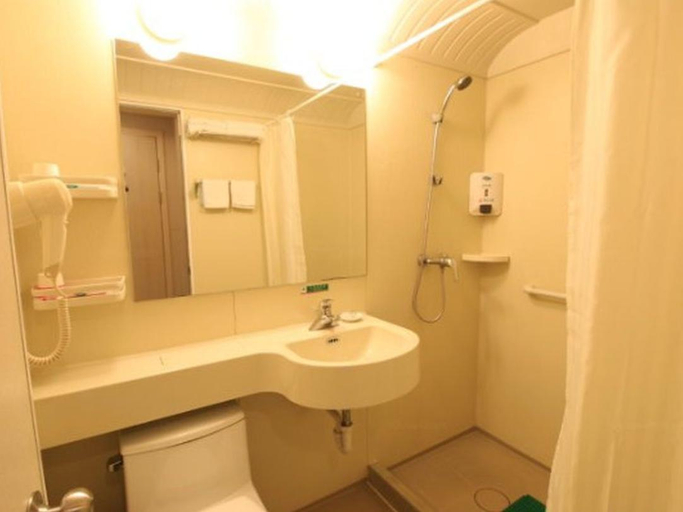 Bathroom 4, Jinjiang Inn Zhuhai Gongbei Port, Zhuhai