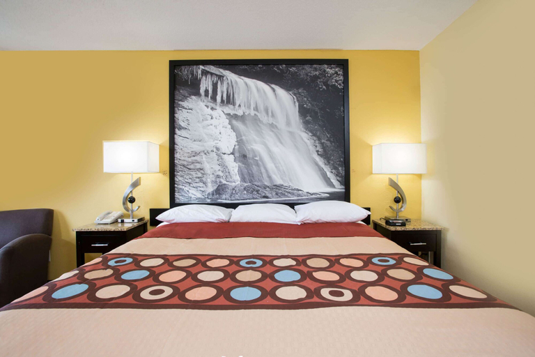 Bedroom 3, Super 8 by Wyndham Garner/Clayton/Raleigh, Johnston
