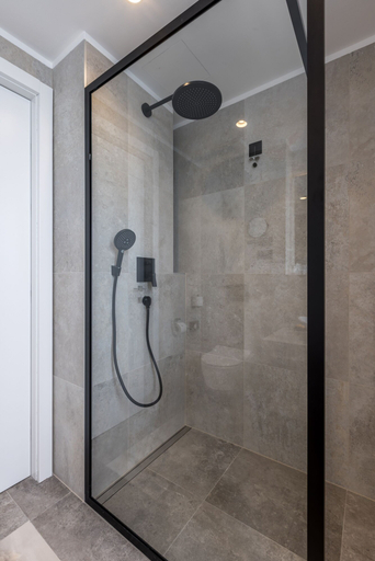 Bathroom 5, Cora Hotel, Split