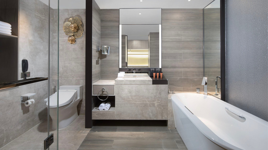 Bathroom 3, Crowne Plaza DEQING MOGANSHAN by IHG, Huzhou
