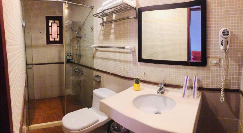 Bedroom 5, Red Tomato B&B                                                                            , Kinmen