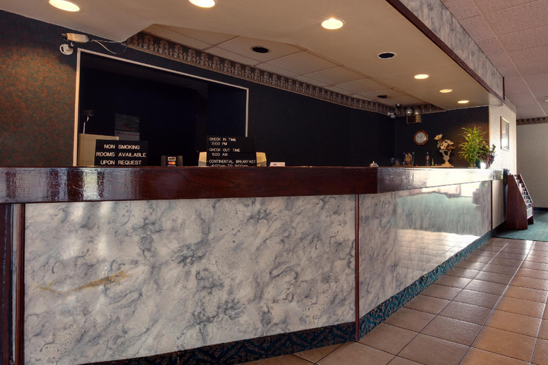 Public Area 2, Americas Best Value Inn Marshall, Harrison