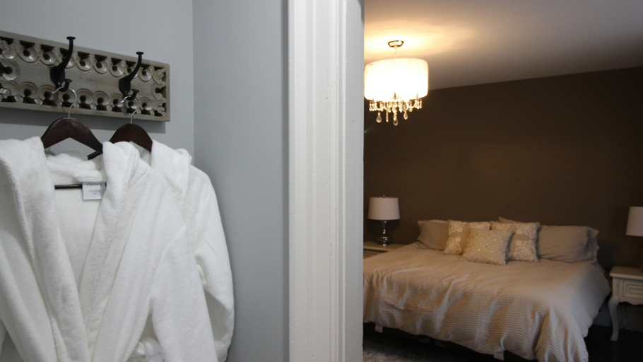 Bedroom 2, Maplehurst Manor B&B, Westmorland