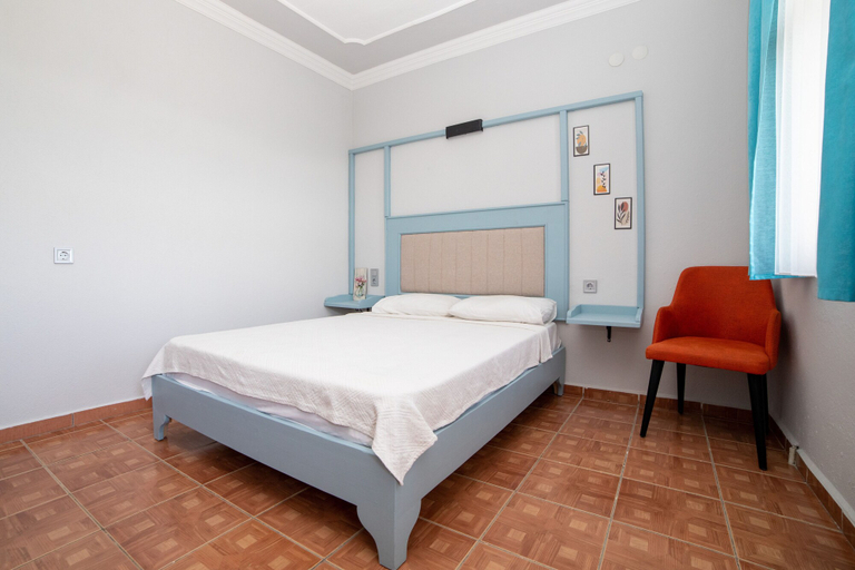Bedroom 2, Yakamoz Otel, Gökçeada