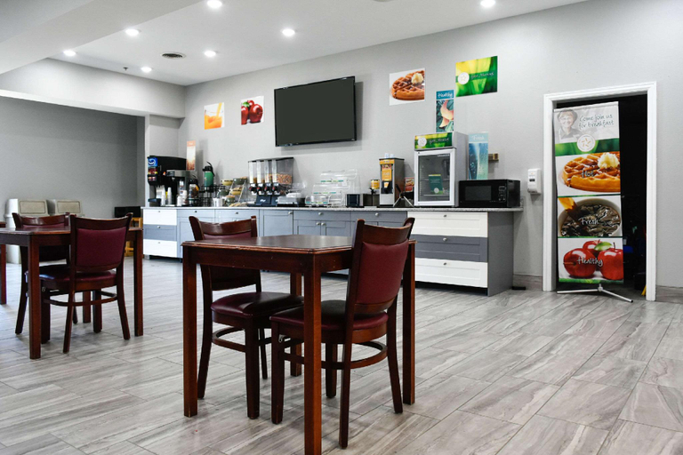 Food & Drinks 5, Quality Inn & Suites Brooks Louisville South, Bullitt
