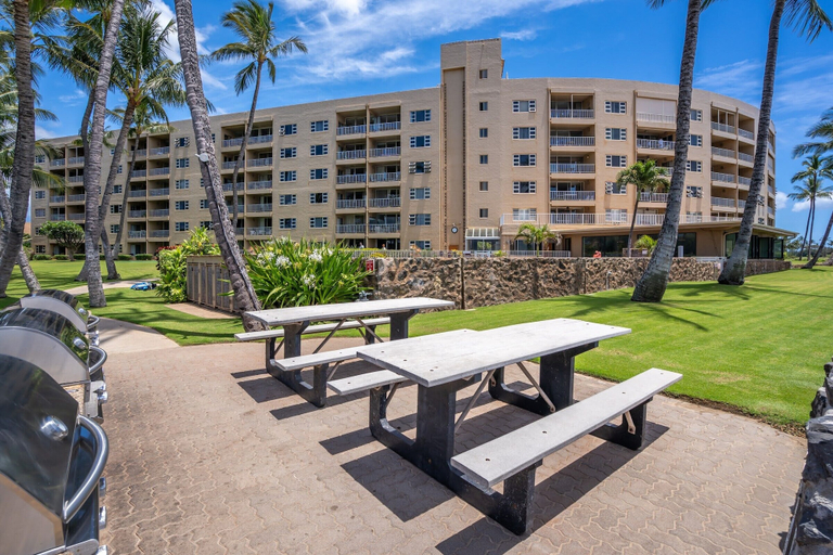 Exterior & Views, Upscale Oceanfront Penthouse Vistas, Maui