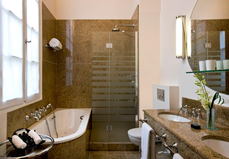 Bathroom 5, Hotel d'Aubusson, Paris