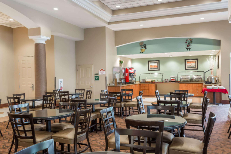 Food & Drinks, Hawthorn Extended Stay by Wyndham Orlando, Orange