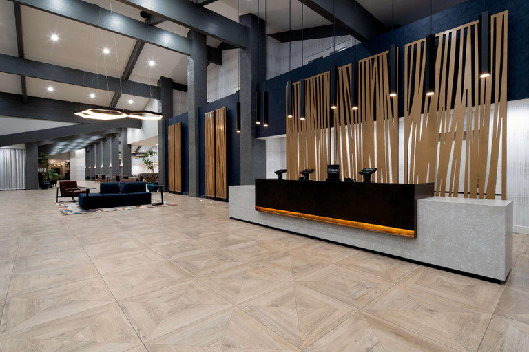 Public Area 5, DoubleTree by Hilton Hotel Bakersfield, Kern