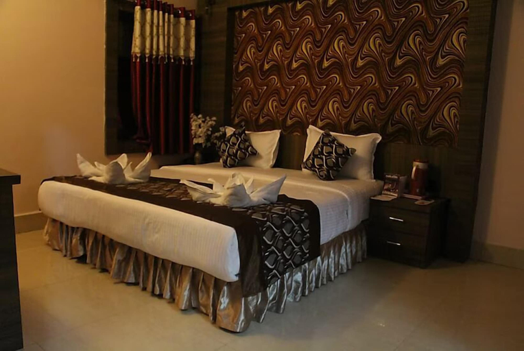 Bedroom 2, Hotel Radhika, Katni