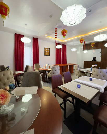 Food & Drinks 4, The Gibs Hotel, Obio/Akp