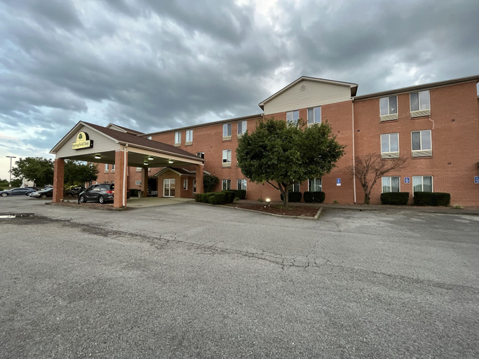 Exterior & Views 2, Comfort Inn & Suites Springfield, Washington