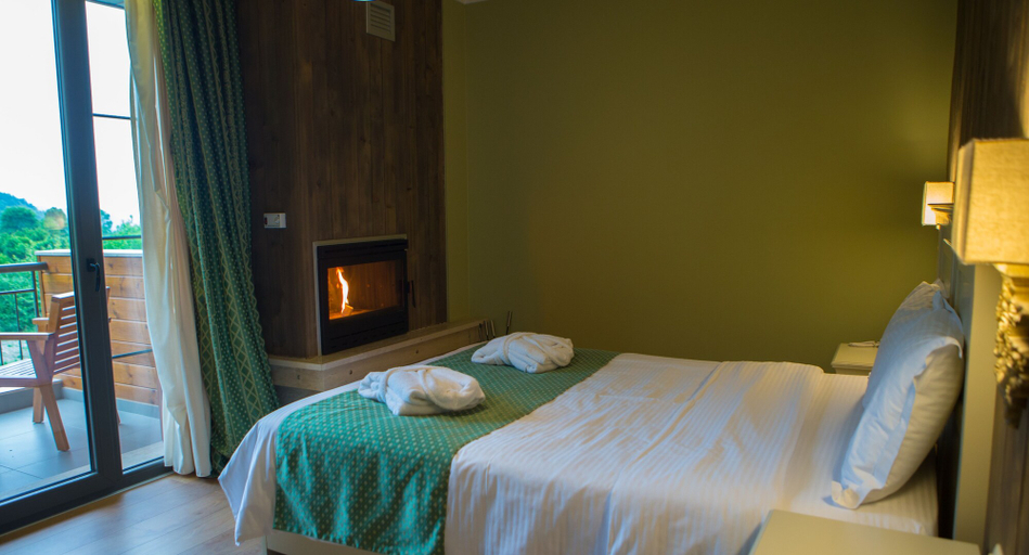 Bedroom 3, Irenes Resort, Central Macedonia