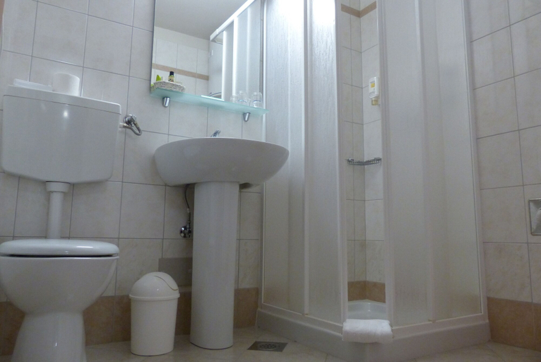 Bathroom 4, Apartments Punta, Mali Lošinj