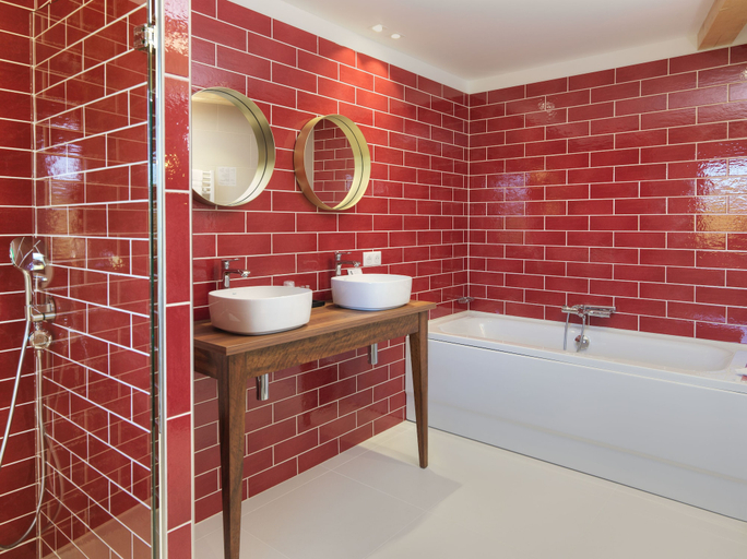 Bathroom, Hotel Les Grains D'argent, Marne