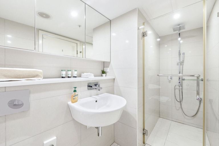 Bathroom 2, ZEN OCEAN MEADOWS - 2BR Sea View Apt, Darwin
