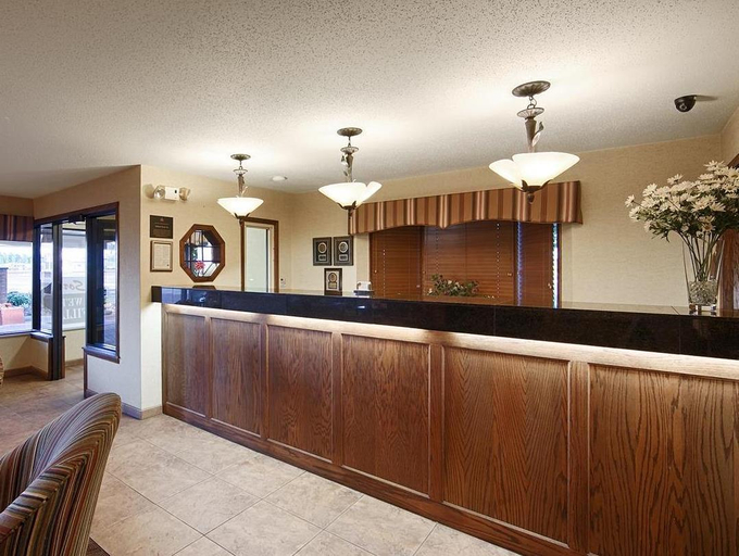 Public Area 2, Quality Inn & Suites Detroit Lakes, Becker