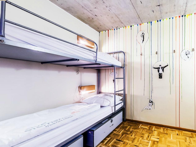Bedroom 2, Five Elements Hostel, Frankfurt am Main