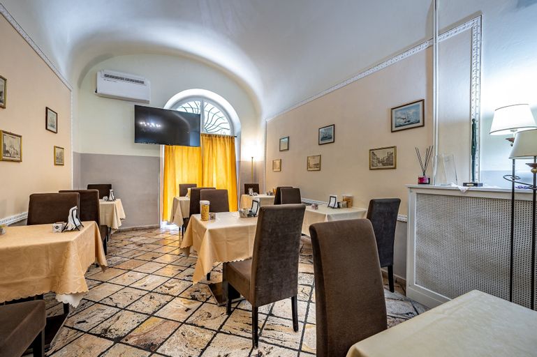 Food & Drinks 4, Hotel Minerva, Pisa