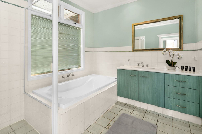 Bathroom 4, Adelaide Style Accommodation-City-Beach, Adelaide