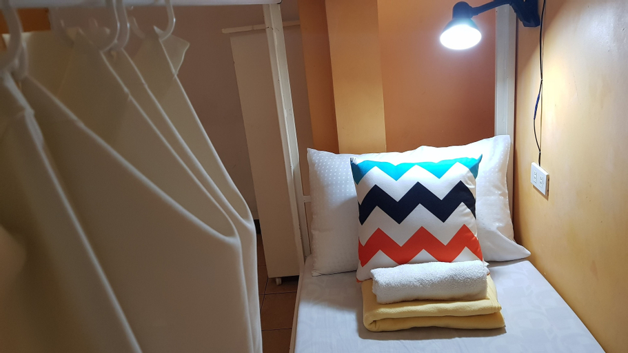 Bedroom 18