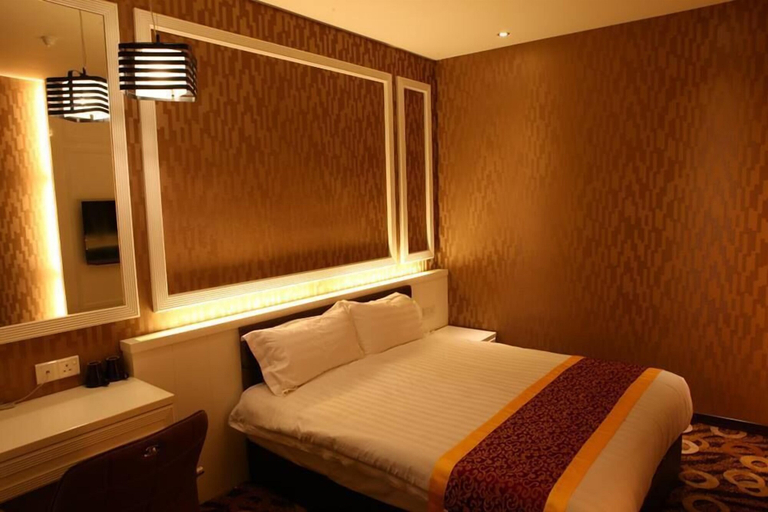 Bedroom 2, Golden Valley Hotel, Malacca City