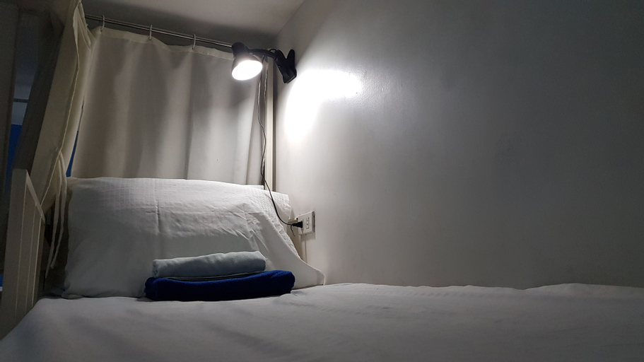 Bedroom 21