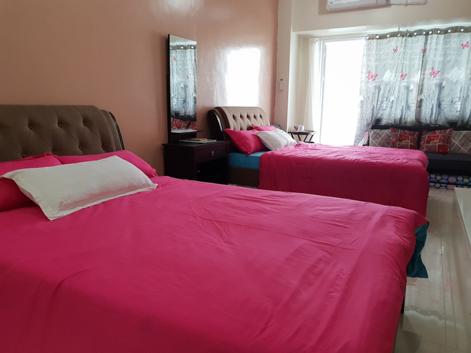 Bedroom 12