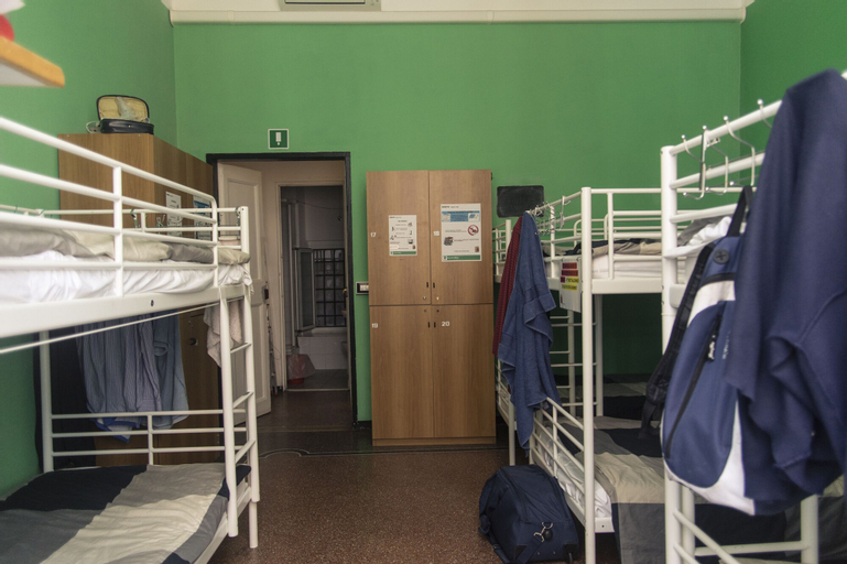 Bedroom 14