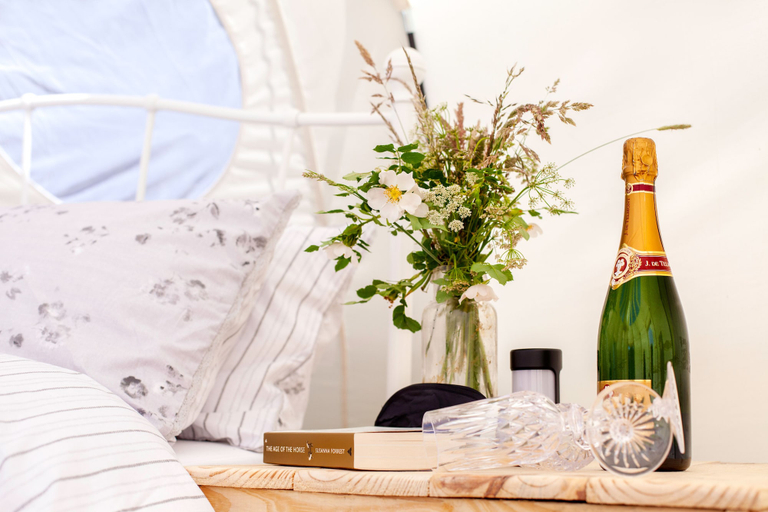 Others 3, Stunning 1-bed Star Gazing Bell Tent Loughborough, Leicestershire