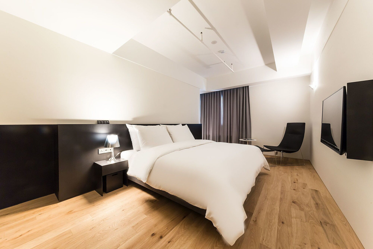 Bedroom 4, Hotel 498, Yeonsu