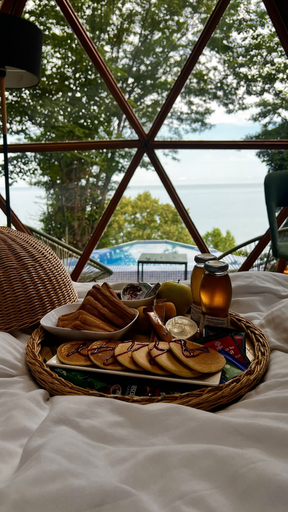 Food & Drinks 5, Glamping Martini Kvariati, Batumi
