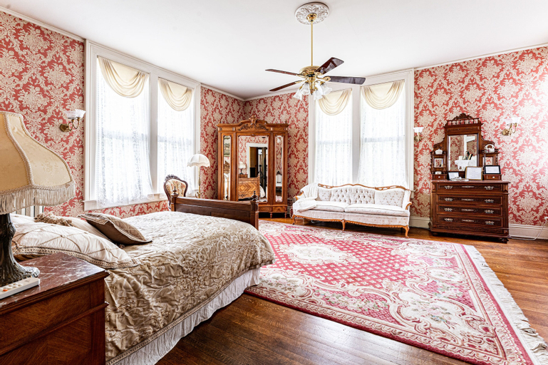 Bedroom 6