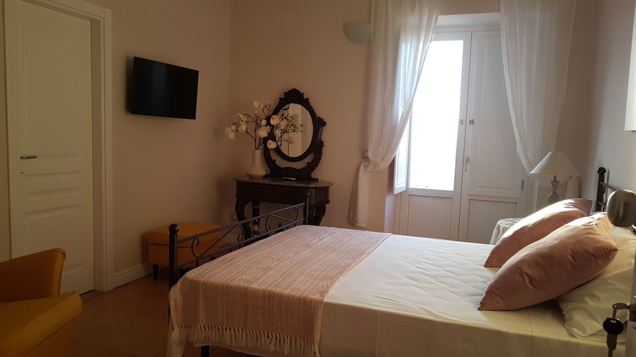 Bedroom 3, Palazzo Gargano, Salerno