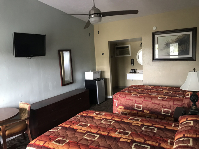Bedroom 3, Immokalee Inn, Collier