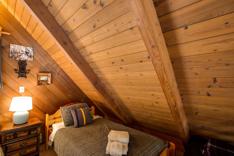 Others 4, 53MBR - Hot Tub - Wi-Fi - Sleeps 6, Whatcom