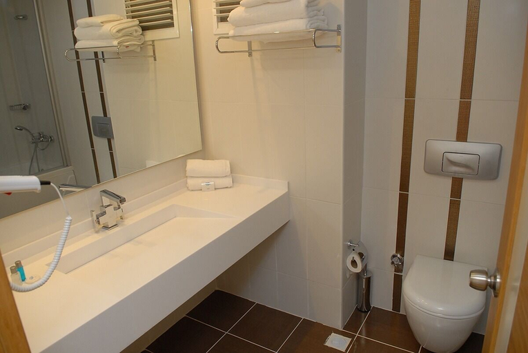 Bathroom 5, Hotel Egge, Çeşme