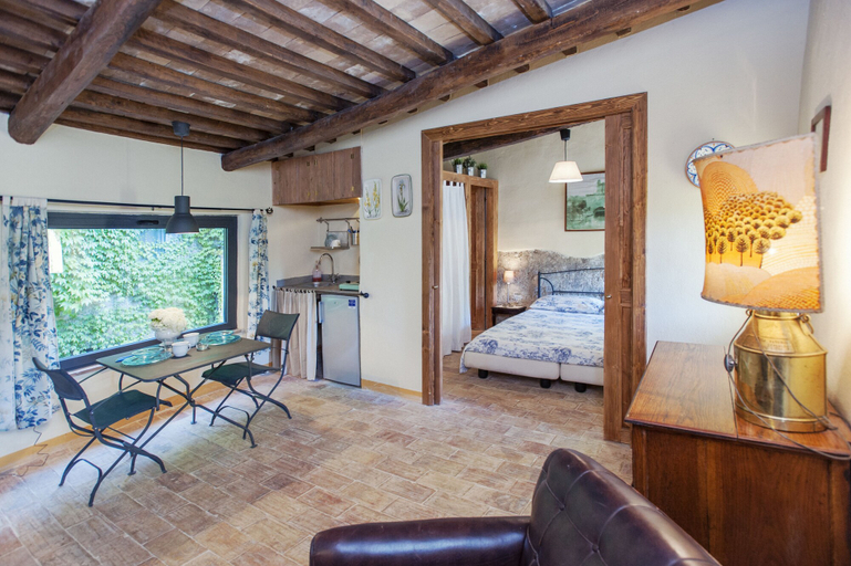 Bedroom 4, La Cannara, Viterbo
