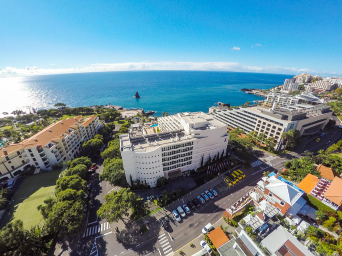 Exterior & Views 1, Melia Madeira Mare Hotel, Funchal