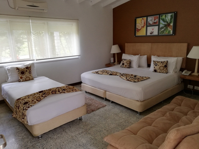 Bedroom 4, Hotel Aromax del Campestre, Medellín